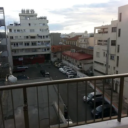 Tiffany City Apartment *