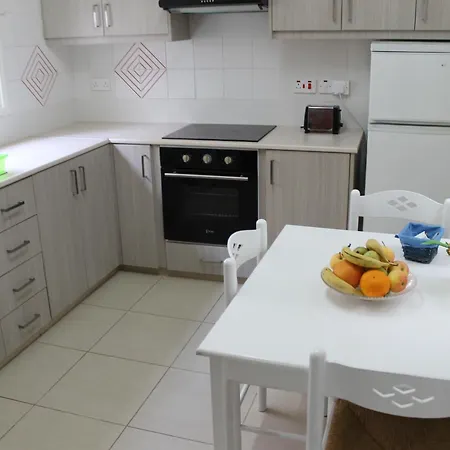 Tiffany Lägenhet Larnaca